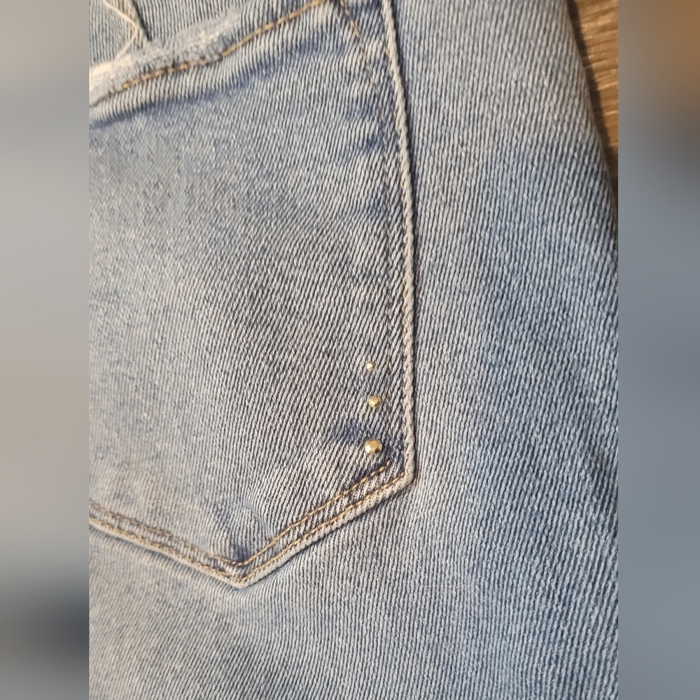 Rachel Roy Straight Size 8 or 29 Women's Distressed Denim Jeans - Picture 5 of 5
